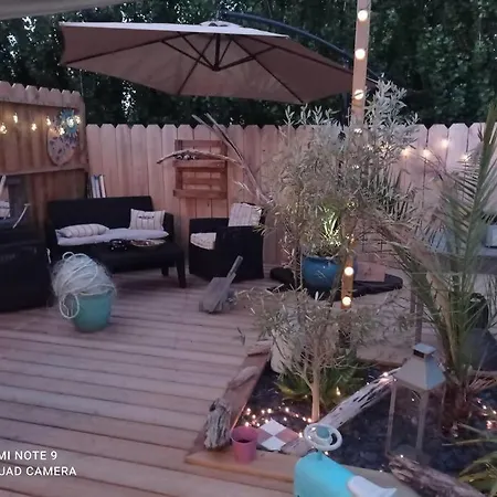 Maison Chaleureuse Esprit Bassin . Holiday home Ares